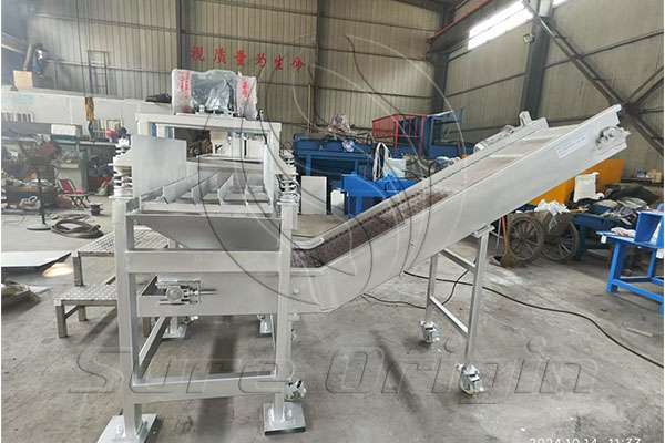 लेड-एसिड बैटरी रीसाइक्लिंग इक्विपमेंट: सेटअप से ऑपरेशन तक कस्टमर की प्रॉब्लम सॉल्व करना